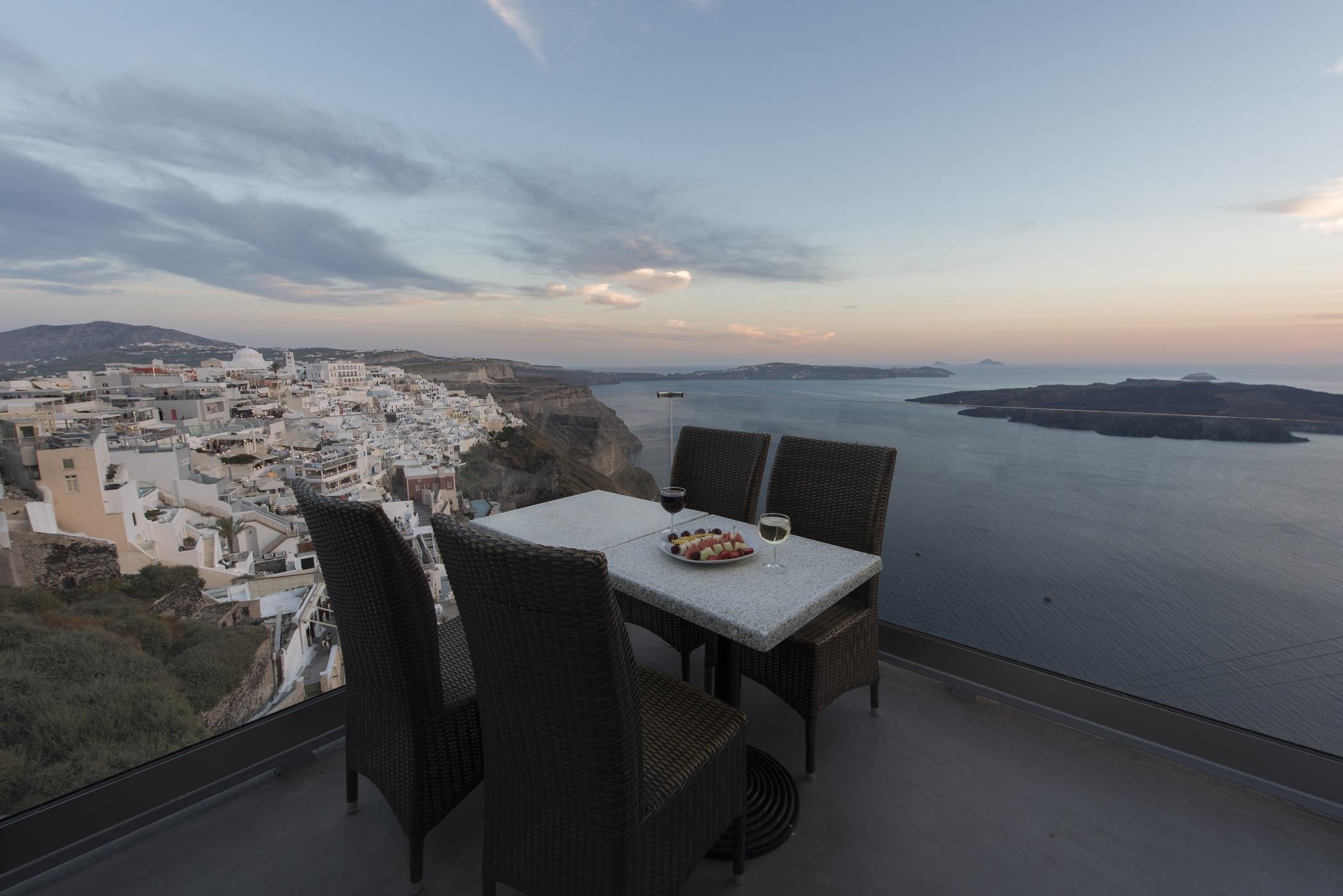 Kastro Suites Fira  Exterior photo