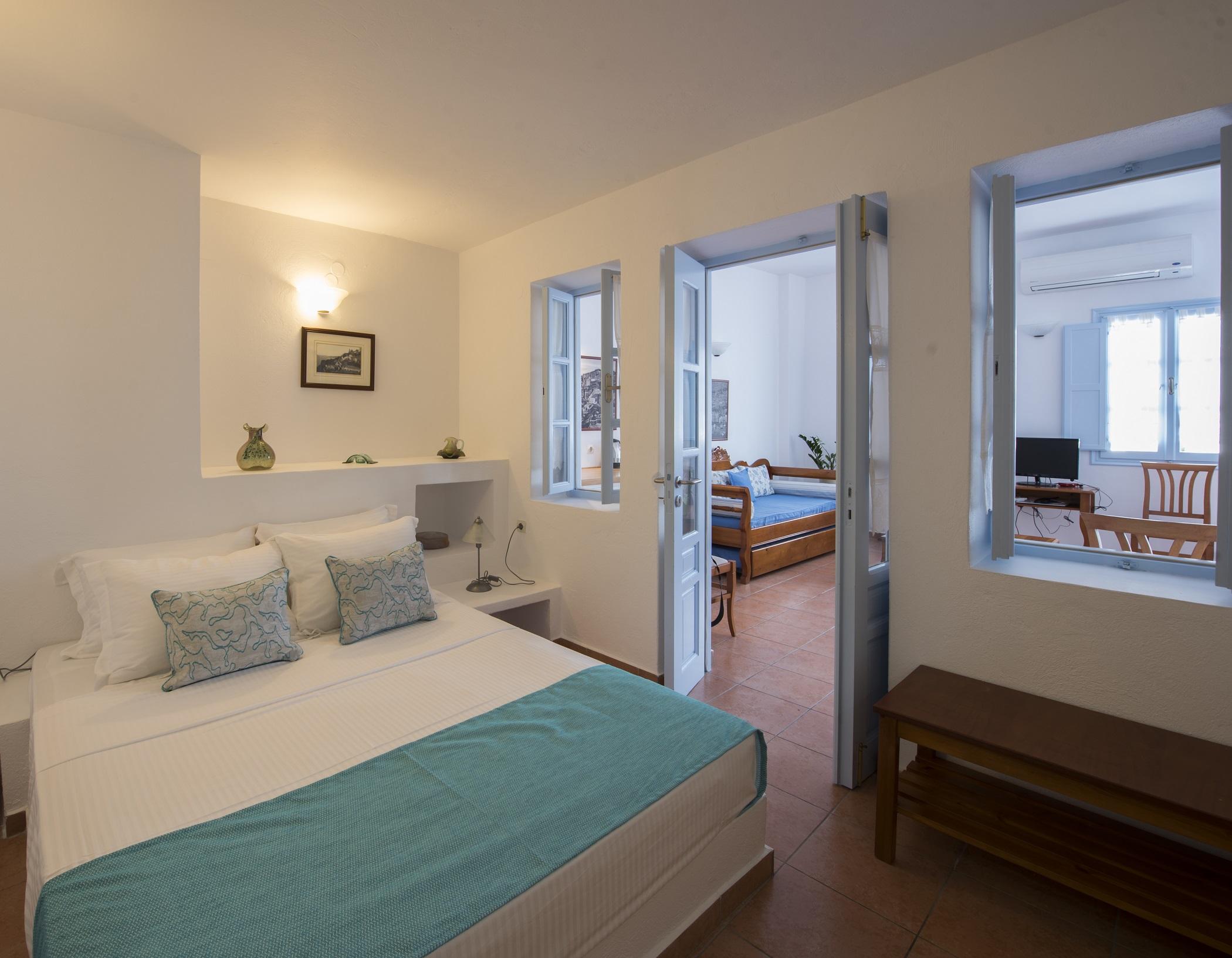 Kastro Suites Fira  Exterior photo