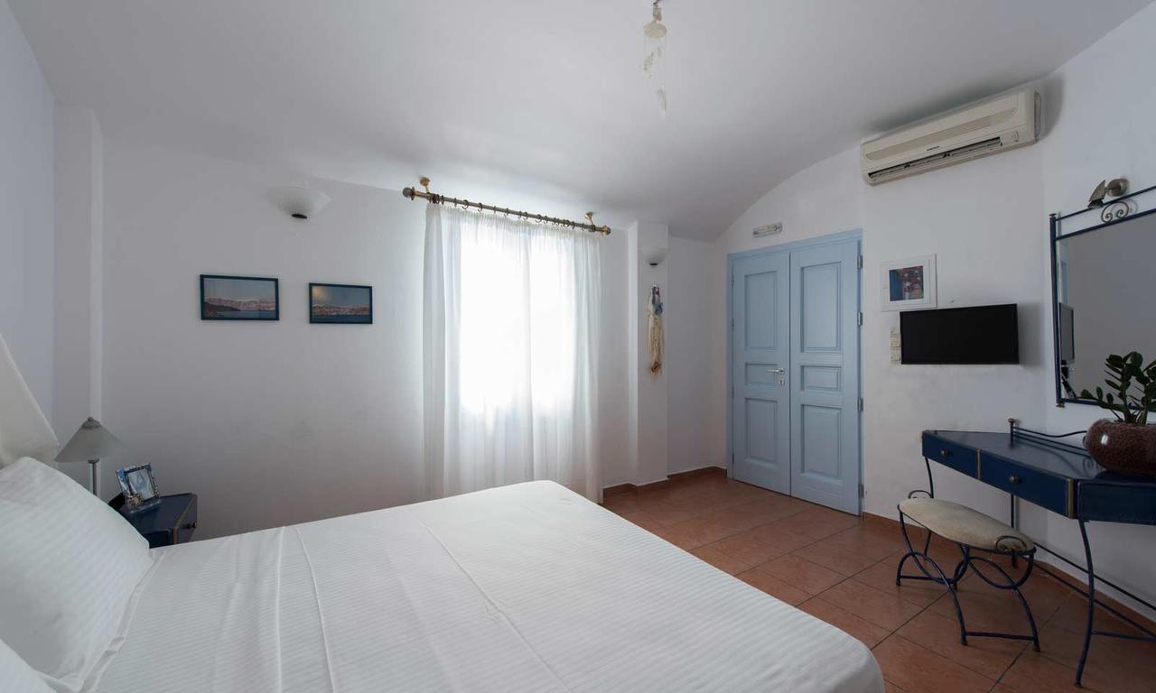 Kastro Suites Fira  Exterior photo